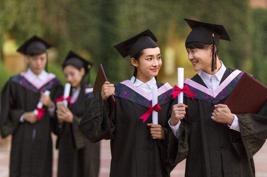 深圳成人高考高起本需要学几年？有什么优缺点？